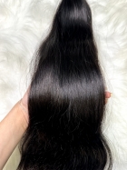 Cabelo Brasileiro Levemente Ondulado 65 CM 132 Gramas